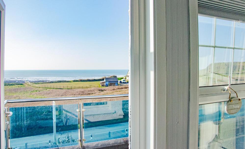 The Bay View Herberg Bude